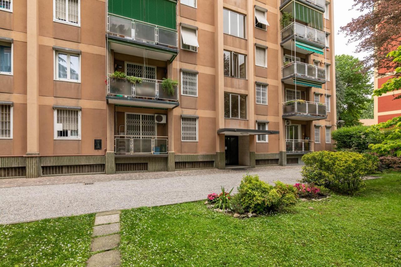 Be House - By Host4U Appartamento Milano Esterno foto